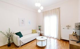 El.Venizelos Quiet Lux Apt.